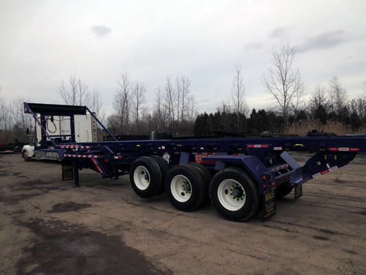 Roll off trailer, Conventional, triaxle with BENLEE tarp system