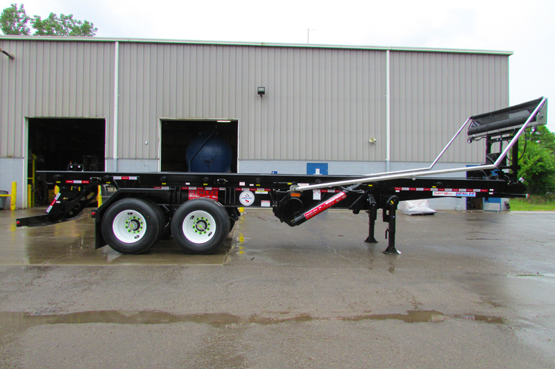 Roll off trailer, Super Mini Long, tandem axle with Roll Rite tarp system