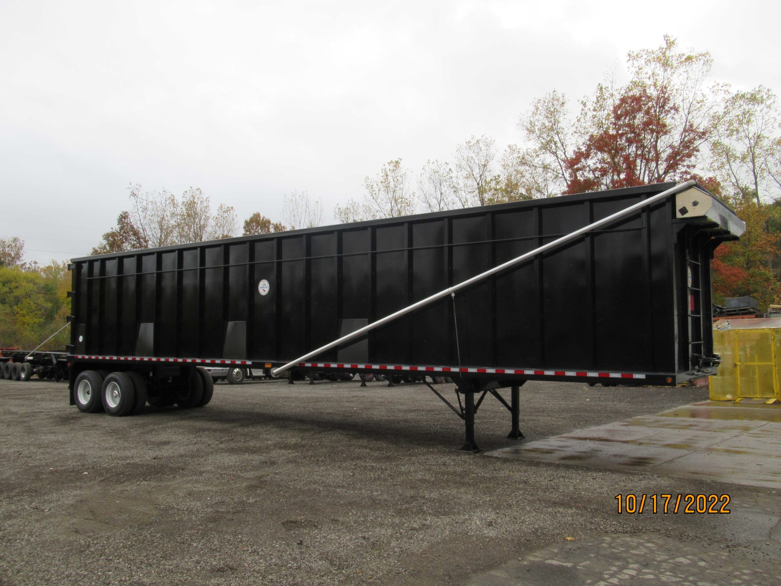 Gondola Trailer, Scrap Haulers In Stock BENLEE. Call us.